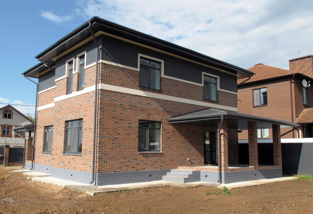 дом из кирпича Recke